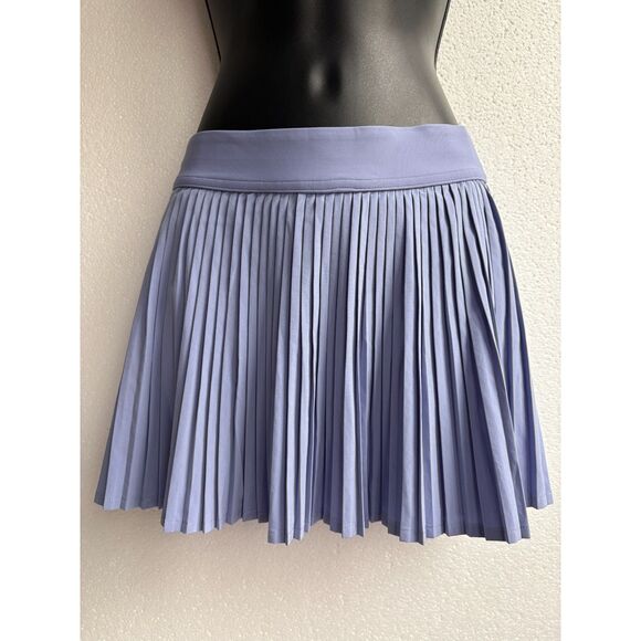 Paika Swift Pleated Pickleball Skort Lavender Skirt Size 6 Tennis Active Workout - Picture 1 of 11